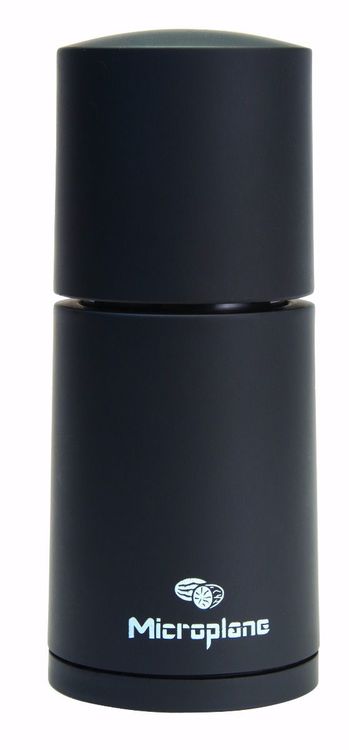 Zwart, licht beschadigd