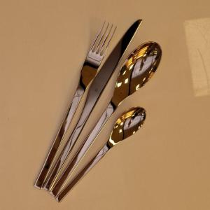 Tafelcouvert 4-delig (winkelmodel)